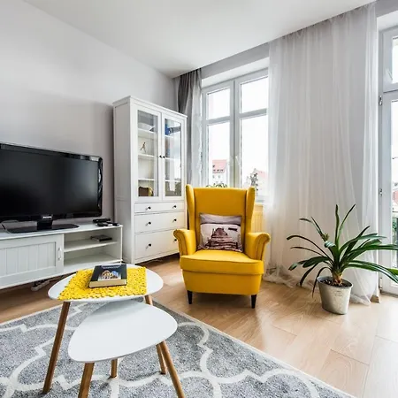 Hello Amazing River View 4 Bedrooms & Balcony דירה גדנסק